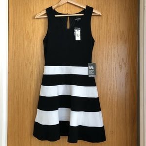 NWT Express XS black and White Dress